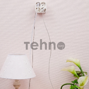 Четверник электрический 16 А с заземлением белый REXANT