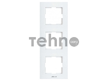 Рамка Panasonic Karre Plus WKTF08132WH-RU 3x вертикальный монтаж пластик белый (упак.:1шт)
