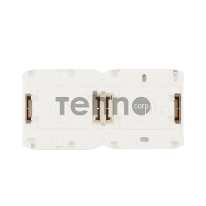 Розетка Legrand 2-м ОП Quteo 16А с защитной крышкой, защитные шторки, с заземлением IP44 белая Leg 782323