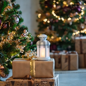 Декоративный фонарь NEON-NIGHT 12х12х20,6 см, белый корпус, теплый белый цвет свечения с эффектом пламени свечи NEON-NIGHT