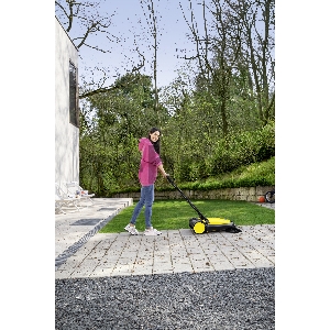 Ручная подметальная машина Karcher S 4 Twin