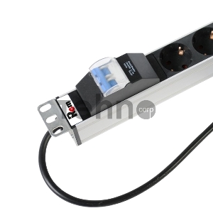 Вертикальный блок розеток ЦМО Rem-16 с авт. 16А, 20 Shuko, 16A, алюм., 33-38U, шнур 3 м. (R-16-20S-A-1420-3)