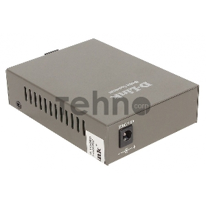 Сетевое оборудование D-Link DMC-F15SC/A1A Медиаконвертер из 100BASE-TX по витой паре в 100BASE-FX по одномодовому волокну (15 км, SC)