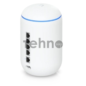 Многофункциональное устройство, объединяющее маршрутизатор, точку доступа Wi-Fi, коммутатор и контроллер Ubiquiti UniFi Dream Machine