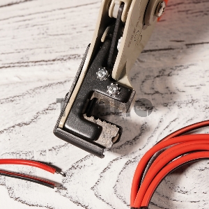 Инструмент для зачистки кабеля REXANT HT-369 C 0,3 - 6 мм²