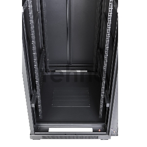 Шкаф коммутационный Lanmaster (TWT-CBB-27U-6X6-G1) 27U 600x600мм пер.дв.стекл задн.дв.спл.стал.лист 2-хст. 2 бок.пан. 800кг черный IP20