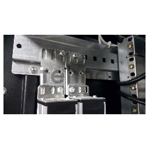 Блок силовых розеток Rem Rem-32, Shuko х 16, IEC 60320 С19 х 8, вход колодка, 19