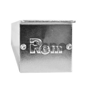 Вертикальный блок розеток ЦМО Rem-16 с авт. 16А, 20 Shuko, 16A, алюм., 33-38U, шнур 3 м. (R-16-20S-A-1420-3)