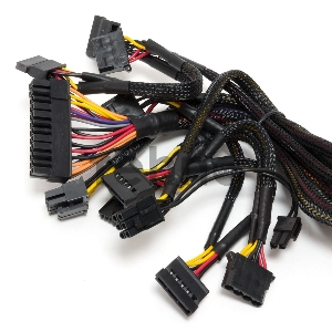 Блок питания CROWN CM-PS500W PLUS (ATX 500W, EMI/CE, 20+4in 450mm, 120mm red FAN, SATA*4, IDE*4, FDD*1, 4+4pin, 6+2pin PCI-E*1, кабель питания 1.2м, слюда)