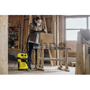 Строительный пылесос Karcher WD 3 P V-17/4/20 1000Вт (уборка: сухая/сбор воды) желтый